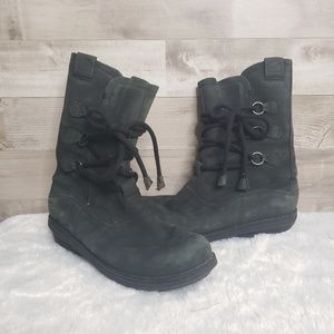 Sorel Shoes - Sorel boots size 9.5 Sorel Shoes - Sorel boots size 9.5